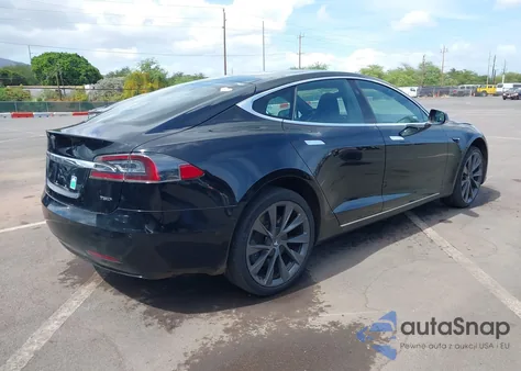 2018 Tesla Model S 100D/75D/P100D from USA, damaged, VIN 5YJSA1E26JF282895